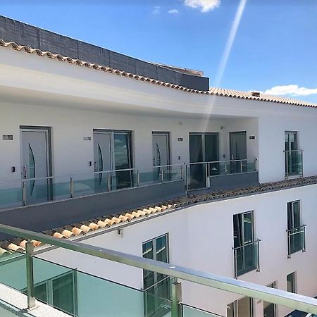 Peralux Hotel Ngoại thất bức ảnh