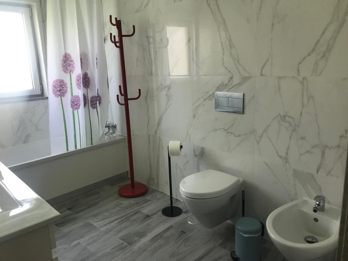 Peralux Hotel Ngoại thất bức ảnh