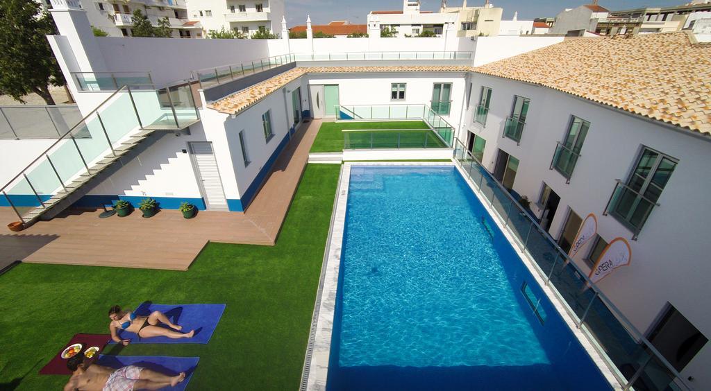 Peralux Hotel Ngoại thất bức ảnh